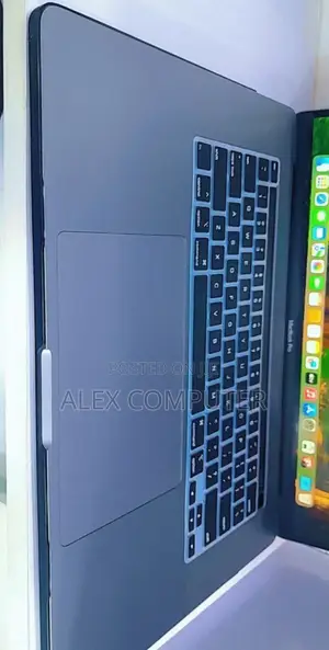 New Laptop Apple MacBook Pro 2019 16GB Intel Core I9 SSD 1T