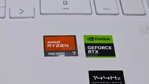 New Laptop Asus ROG Strix G15 16GB AMD Ryzen 7 SSD 1T