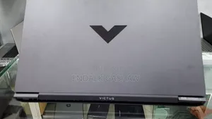 New Laptop HP Victus 15 16GB Intel Core I7 SSD 512GB