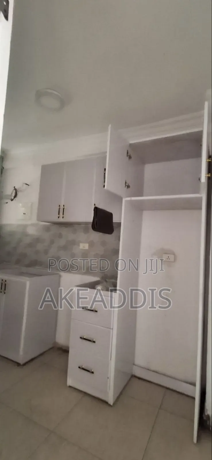 Furnished 2bdrm Condo in Bole Ayat for sale