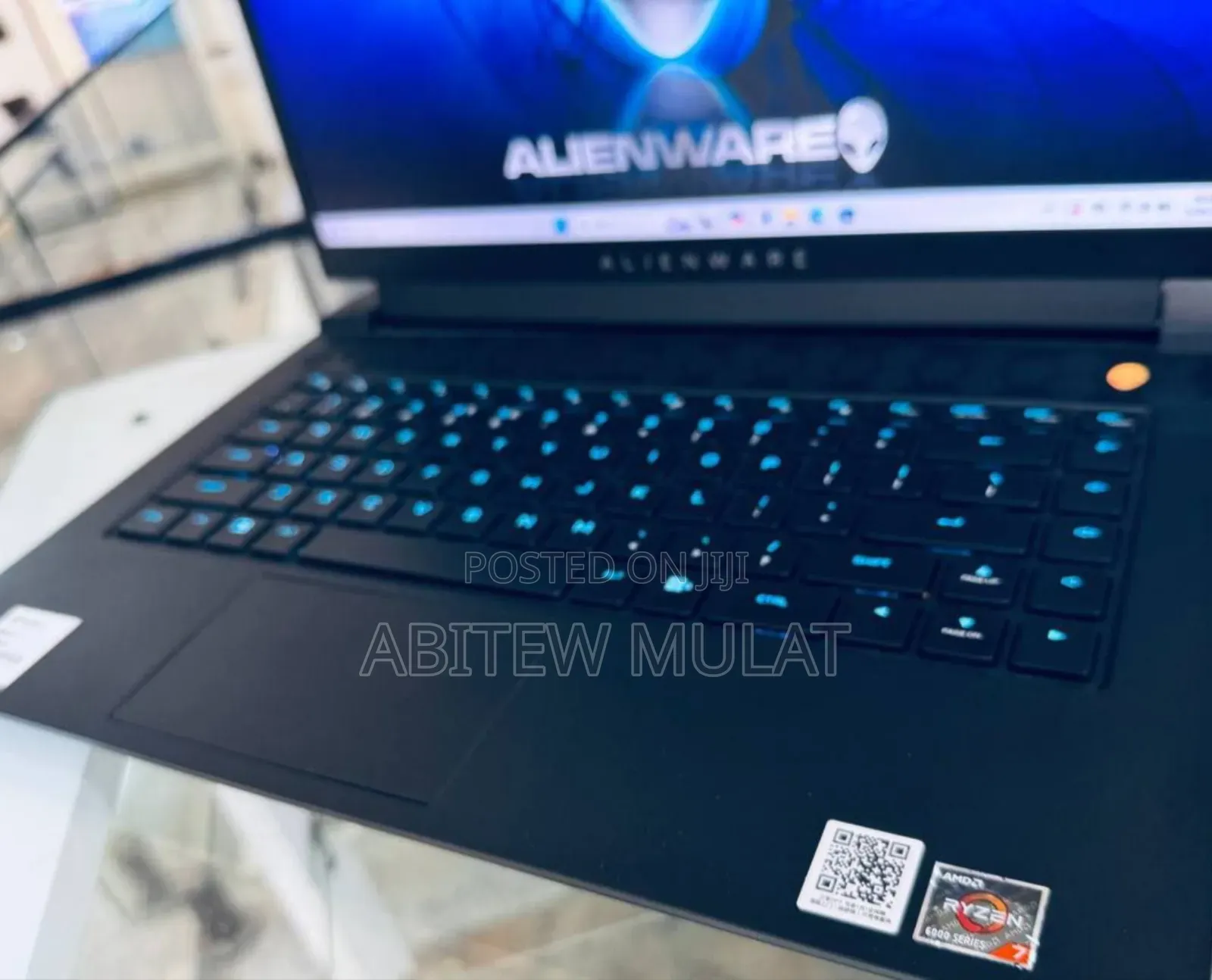 New Laptop Alienware Area-51m 16GB AMD Ryzen 7 HDD+SSD 512GB