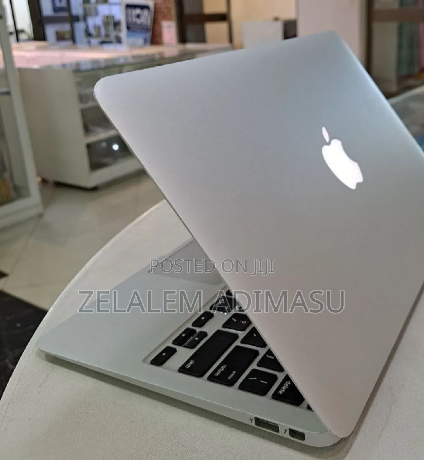 New Laptop Apple MacBook Air 2015 4GB Intel Core I5 SSD 128GB