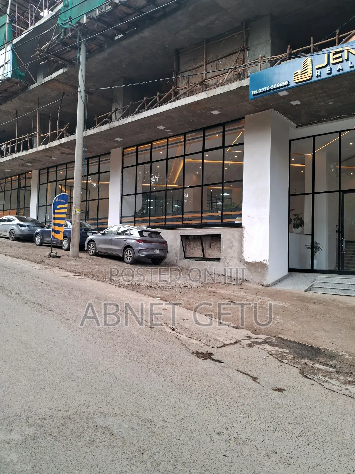 2bdrm Apartment in Jenboro Realestate, Lideta for sale