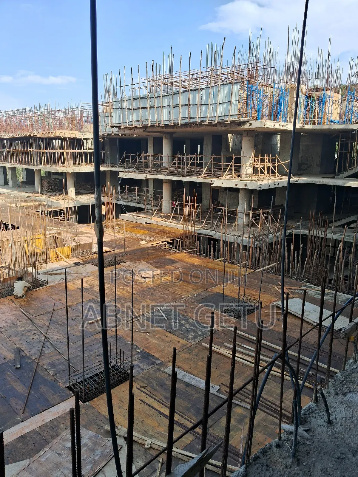 2bdrm Apartment in Jenboro Realestate, Lideta for sale