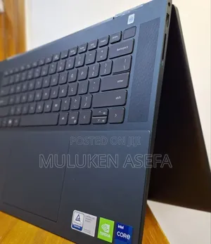 New Laptop Dell Inspiron 16 5620 16GB Intel Core I7 SSD 1T