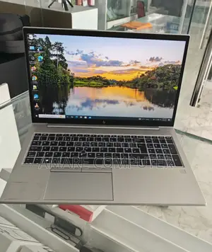 New Laptop HP EliteBook 850 G8 16GB Intel Core I7 SSD 512GB