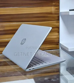 New Laptop HP Stream Notebook 4GB Intel Pentium SSD 72GB