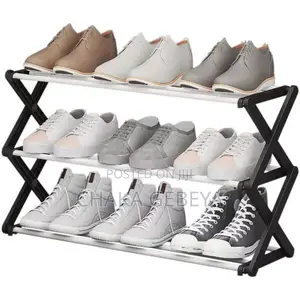 ጠንካራ ከሆነ ማቴሪያል የተሰራ የጫማ ማስቀመጫ