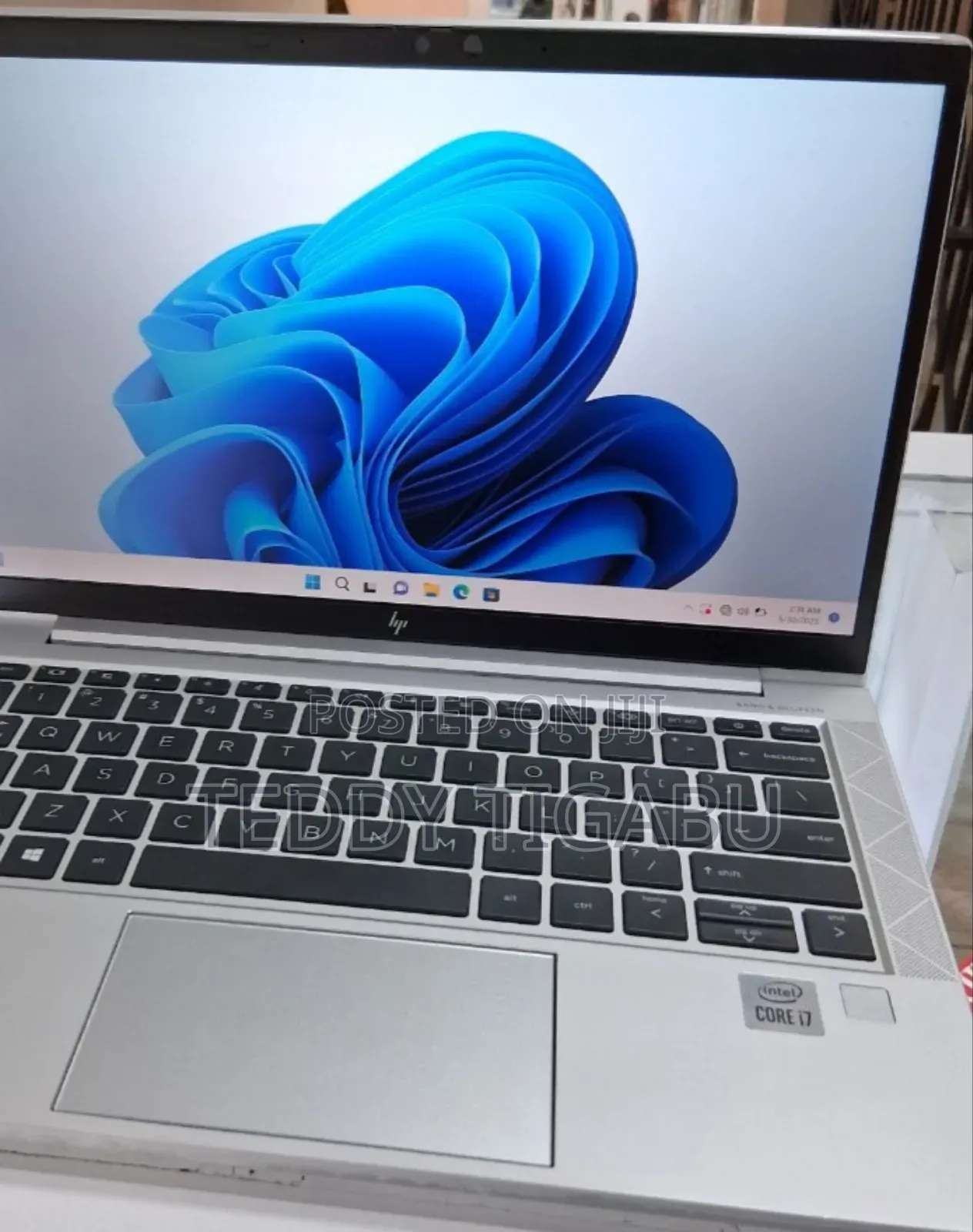 New Laptop HP EliteBook 830 G7 16GB Intel Core I7 SSD 512GB