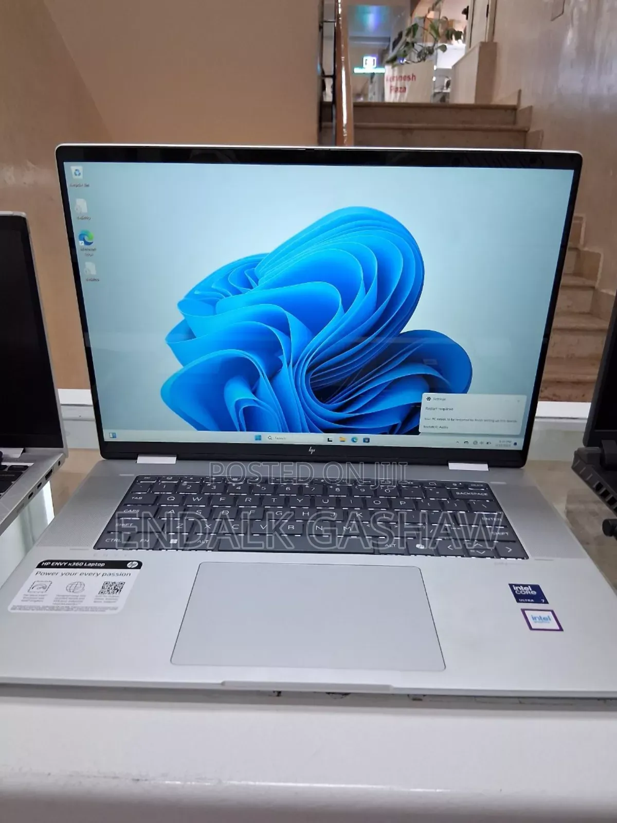 New Laptop HP Envy X360 16GB Intel Core Ultra 7 SSD 512GB