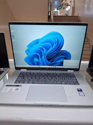 New Laptop HP Envy X360 16GB Intel Core Ultra 7 SSD 512GB