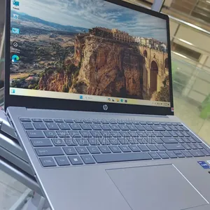 Photo - New Laptop HP Stream Notebook 16GB Intel Core I5 SSD 512GB