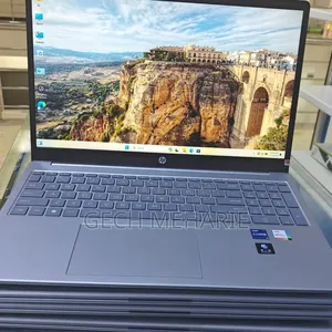 New Laptop HP Stream Notebook 16GB Intel Core I5 SSD 512GB