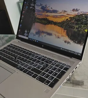 New Laptop HP EliteBook 850 G8 16GB Intel Core I7 SSD 512GB