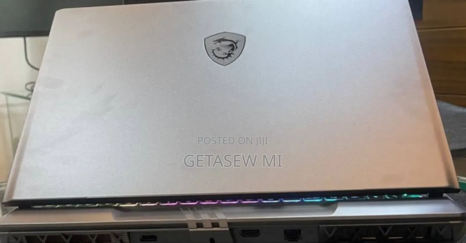 New Laptop MSI Vector 17 HX AI A2XWJG 16GB Intel Core Ultra 7 SSD 1T