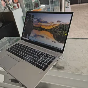 New Laptop HP EliteBook 850 G8 16GB Intel Core I7 SSD 512GB