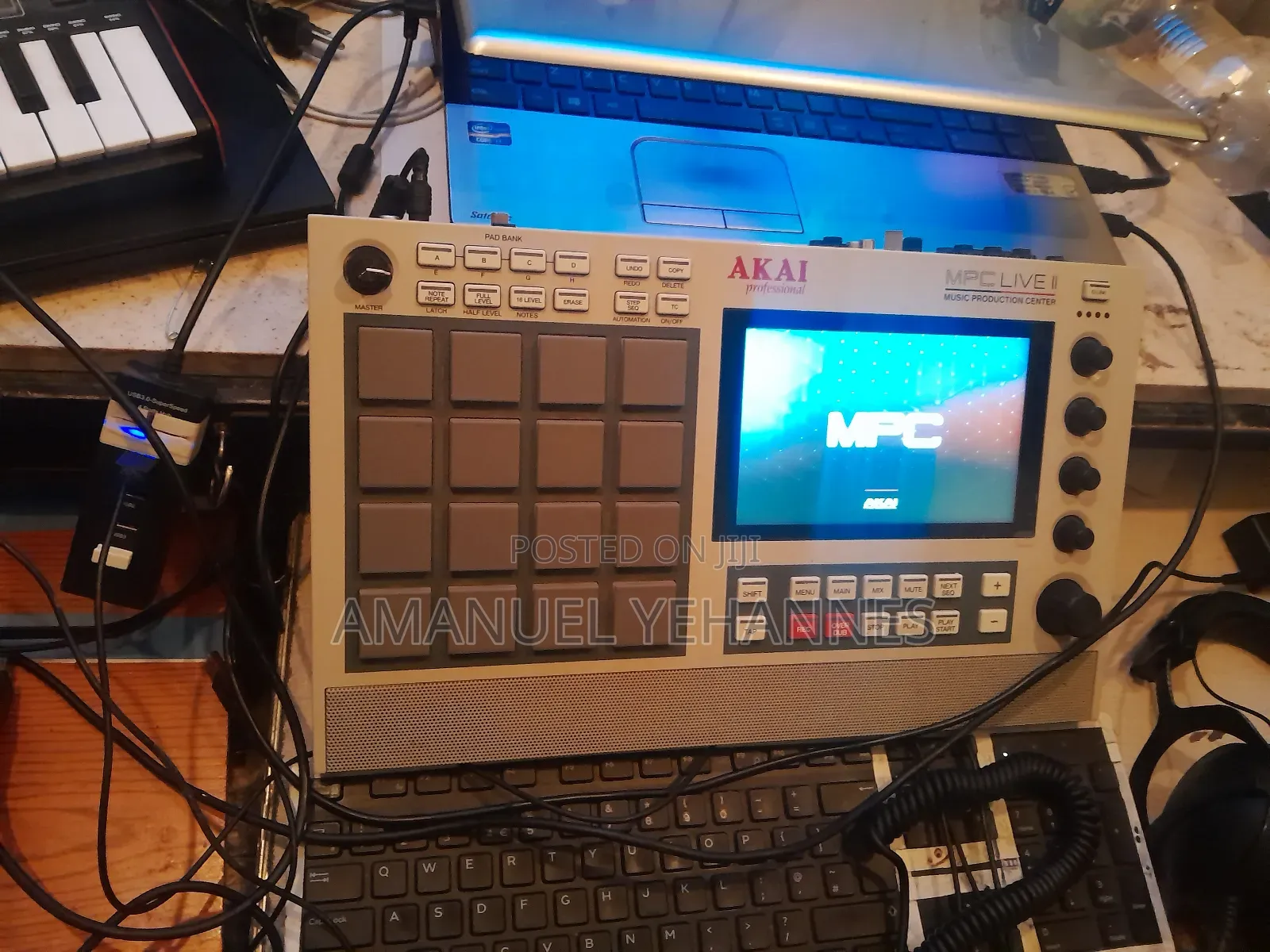Akai Mpc Live Ii