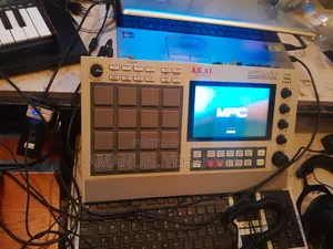 Photo - Akai Mpc Live Ii