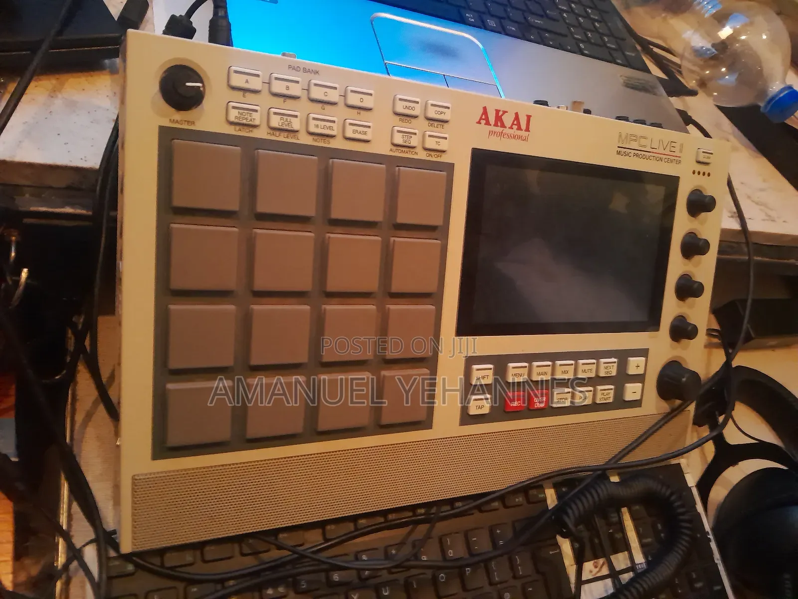 Akai Mpc Live Ii