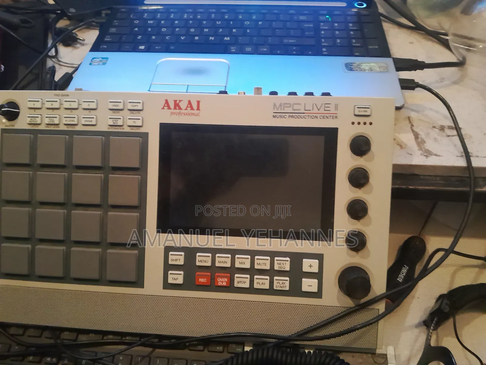 Akai Mpc Live Ii