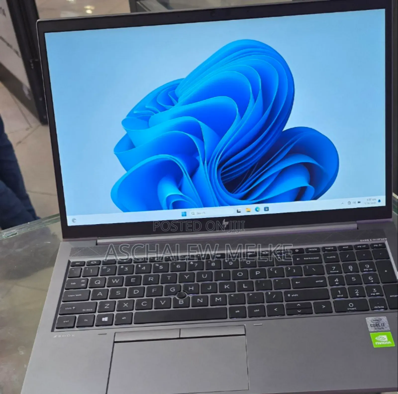 New Laptop HP Zbook Studio G7 16GB Intel Core I7 SSD 512GB