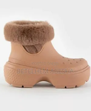 Crocs Stomp Lined Boot