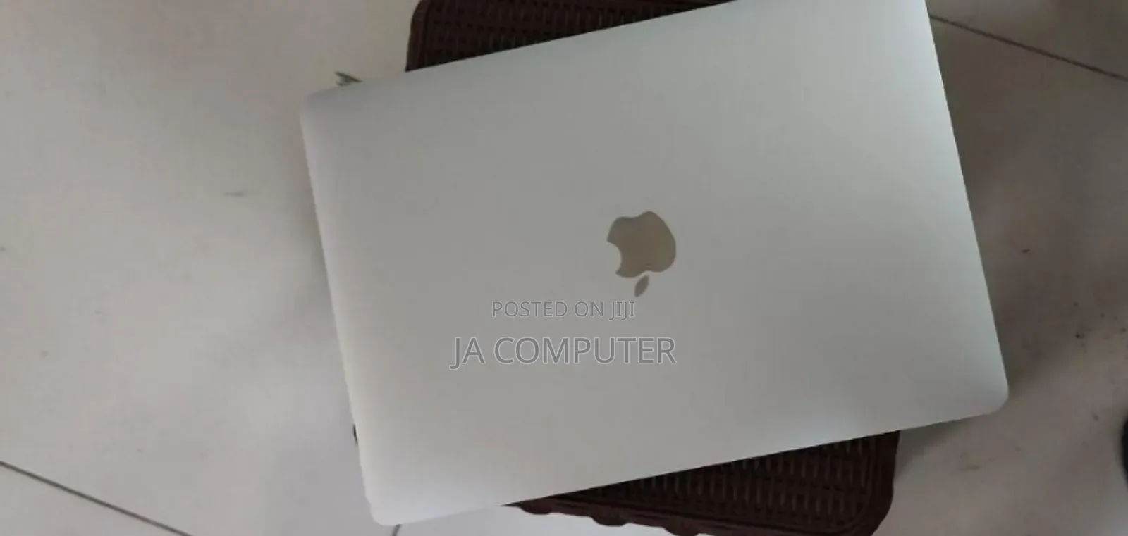 New Laptop Apple MacBook Air 2020 8GB Intel Core I3 SSD 256GB