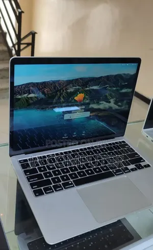 Photo - New Laptop Apple MacBook Air 2020 8GB Intel Core I3 SSD 256GB