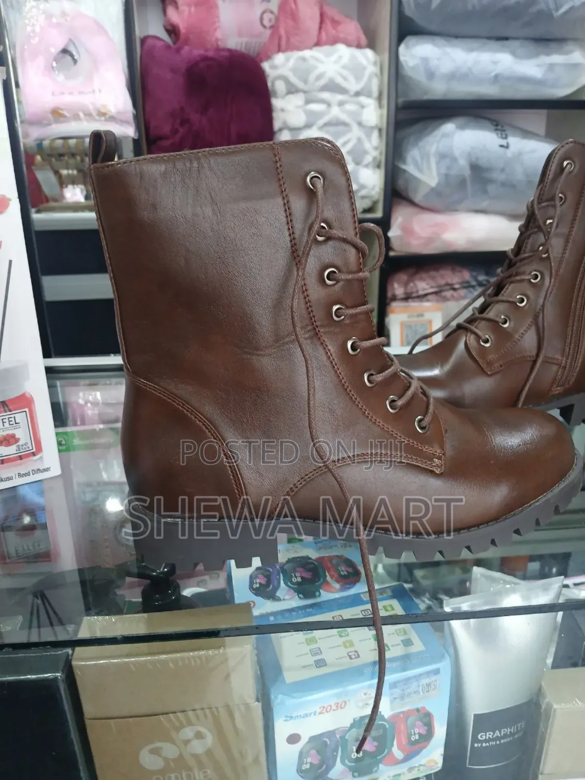 Pure Leather Ladies Butes