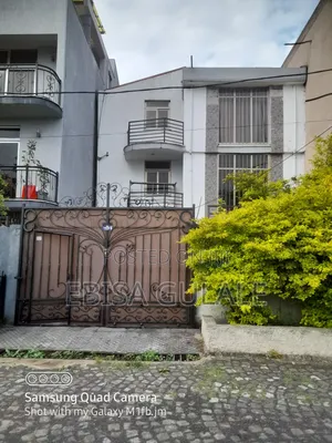 Furnished 5bdrm Farm House in Oromia-Finfinne for sale