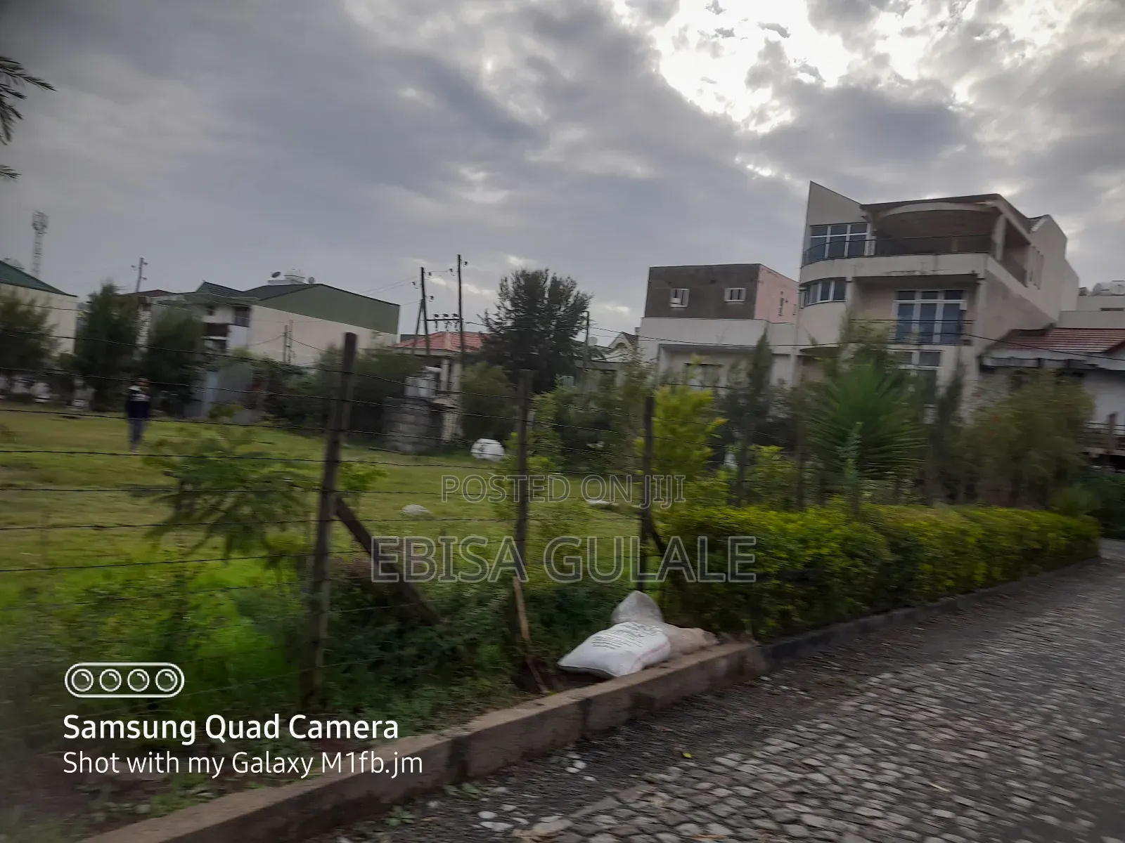 Furnished 5bdrm Farm House in Oromia-Finfinne for sale