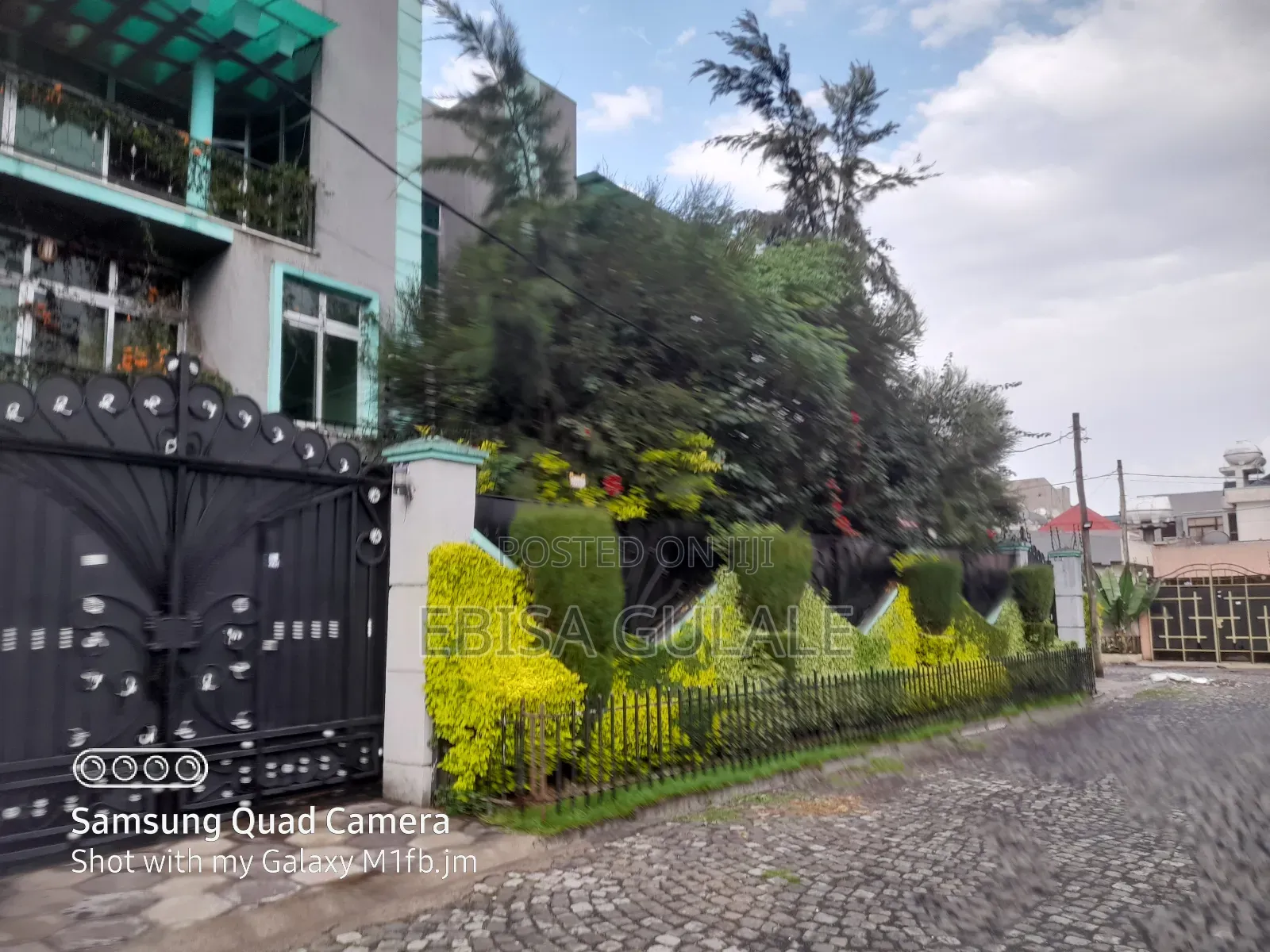 Furnished 5bdrm Farm House in Oromia-Finfinne for sale