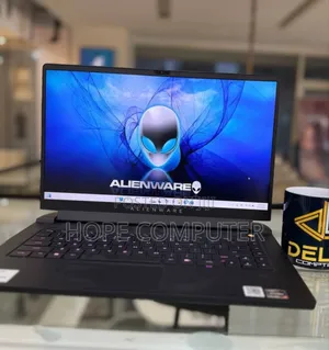 New Laptop Alienware M15 R3 16GB AMD Ryzen 7 SSD 512GB