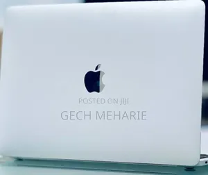 New Laptop Apple MacBook Pro M1 8GB Apple M1 SSD 256GB