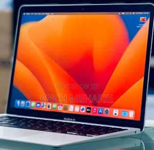 New Laptop Apple MacBook Pro M1 8GB Apple M1 SSD 256GB