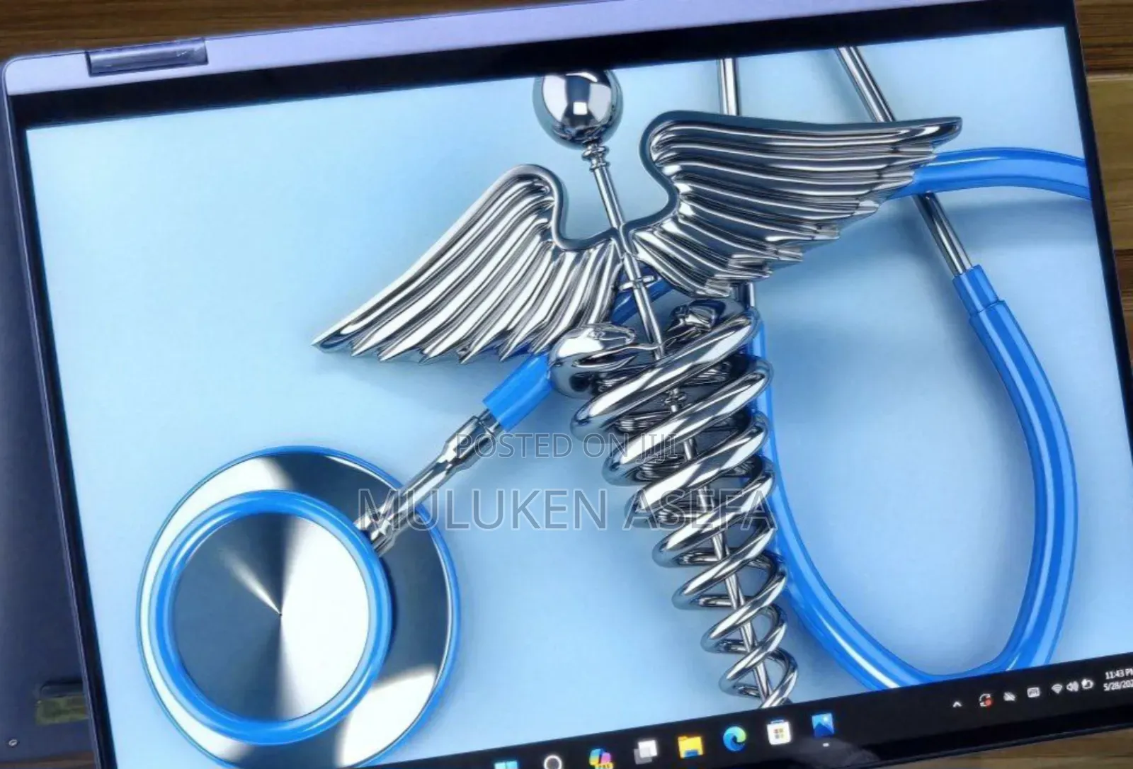 New Laptop Lenovo Yoga 7i 16GB Intel Core I7 SSD 512GB