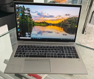 New Laptop HP EliteBook 850 G8 16GB Intel Core I7 SSD 512GB