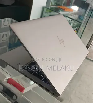 New Laptop HP EliteBook 850 G8 16GB Intel Core I7 SSD 512GB