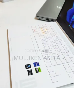 Photo - New Laptop HP Omen 16 16GB Intel Core I9 SSD 1T