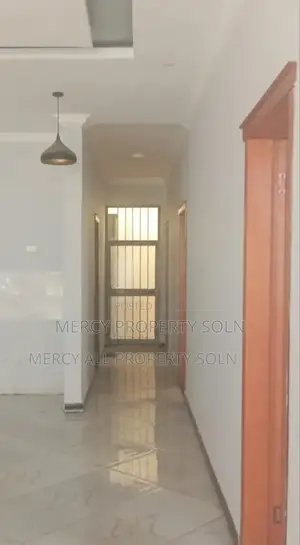 5bdrm Villa in Bole for sale