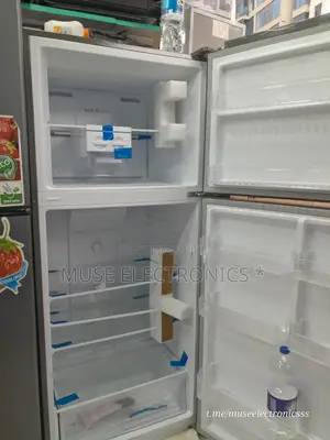 Akira 510 Fun System Refrigerator
