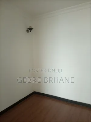 3bdrm Apartment in Apartment, Yeka for rent