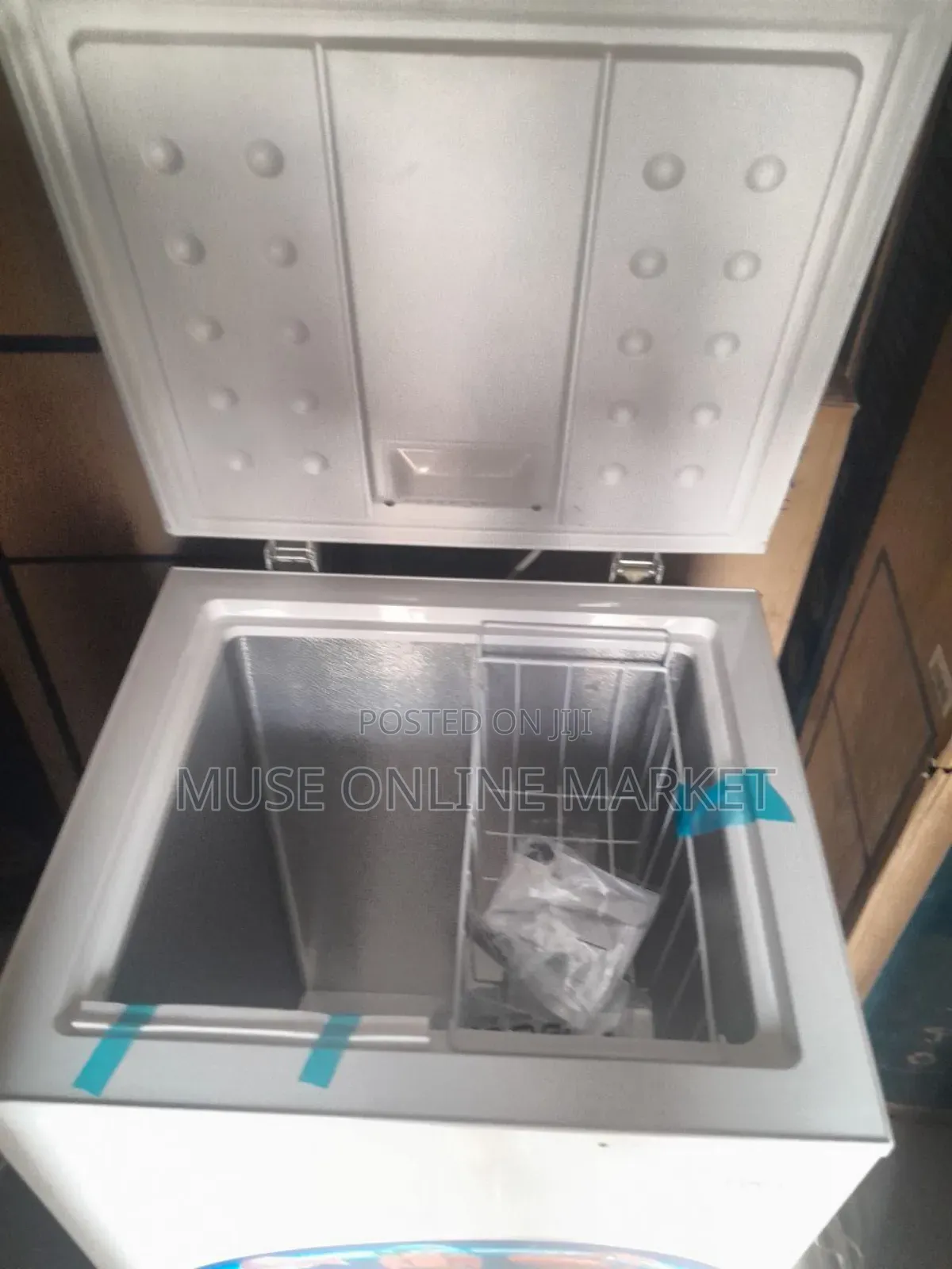 Midea 129 Model Chest Freezer