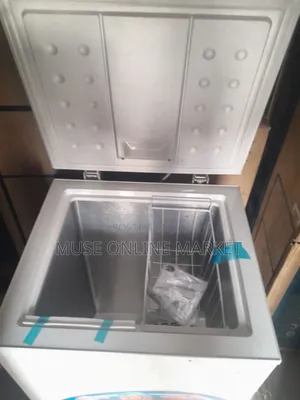 Midea 129 Model Chest Freezer