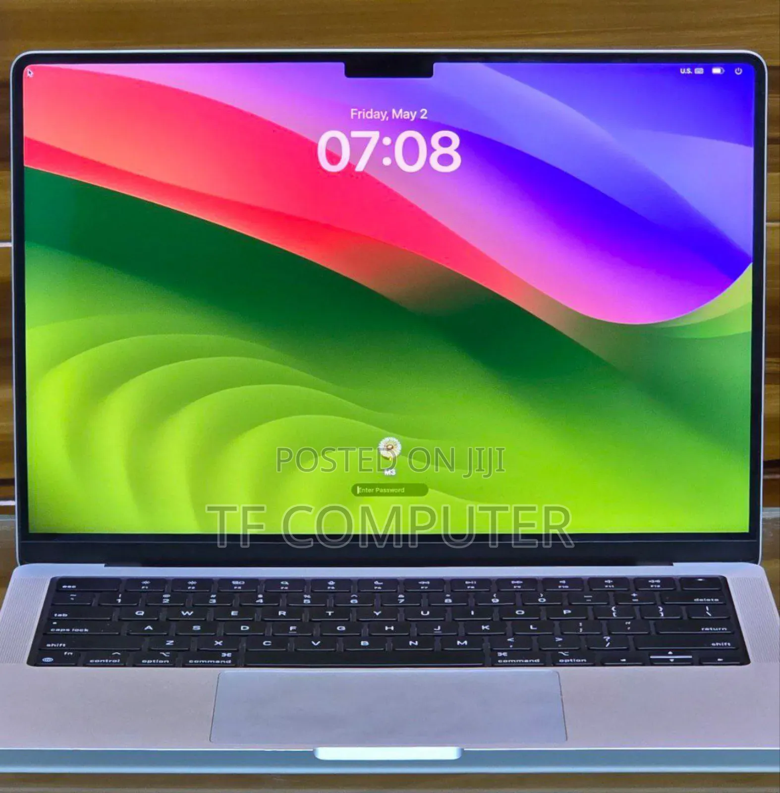 New Laptop Apple MacBook Pro 2023 M3 14-Inch 8GB Apple M3 Pro SSD 512GB