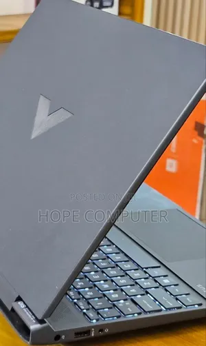 New Laptop HP Victus 15 16GB AMD Ryzen 7 SSD 512GB