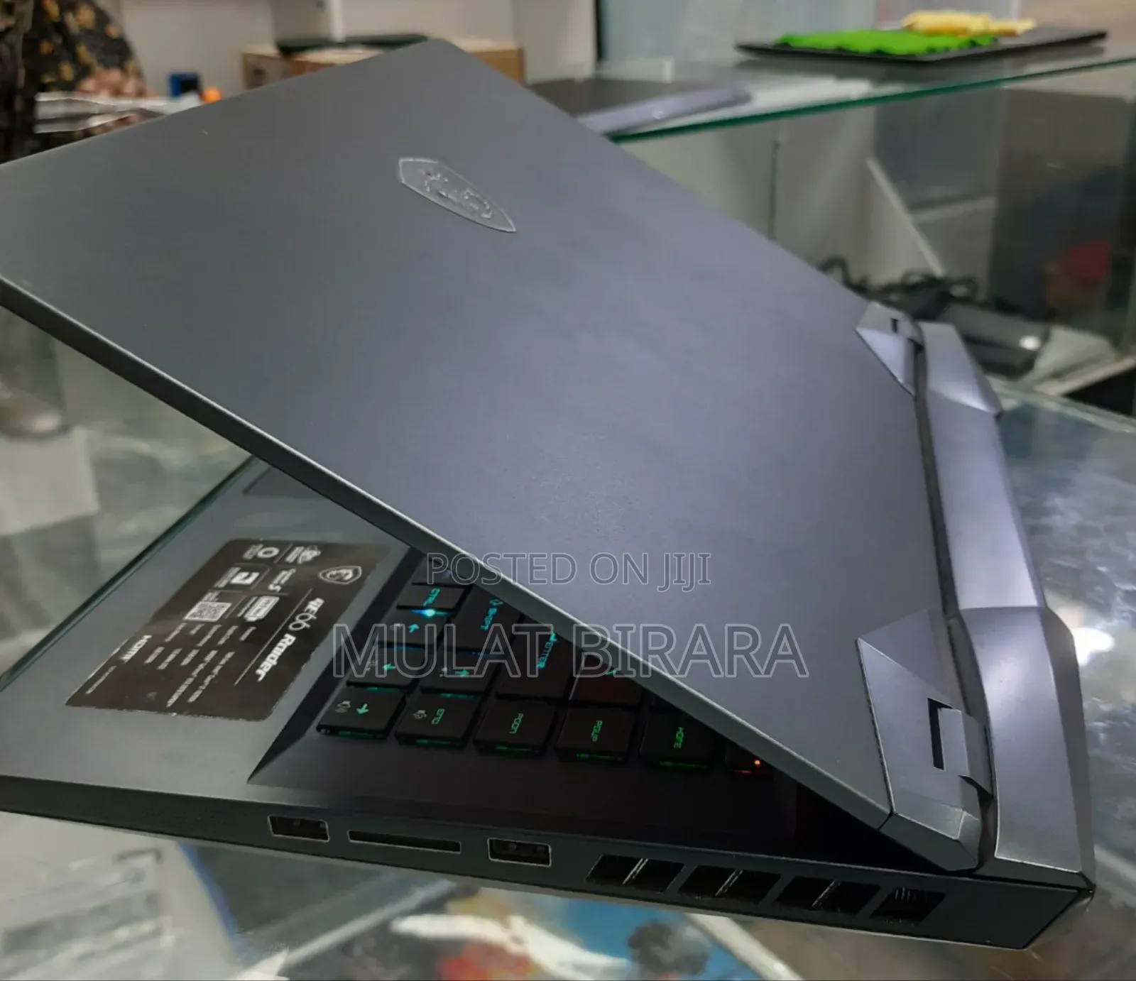 New Laptop MSI GE66 Raider 16GB Intel Core I7 SSD 512GB