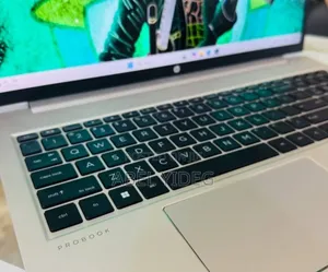 New Laptop HP ProBook 450 G9 16GB Intel Core I7 SSD 512GB