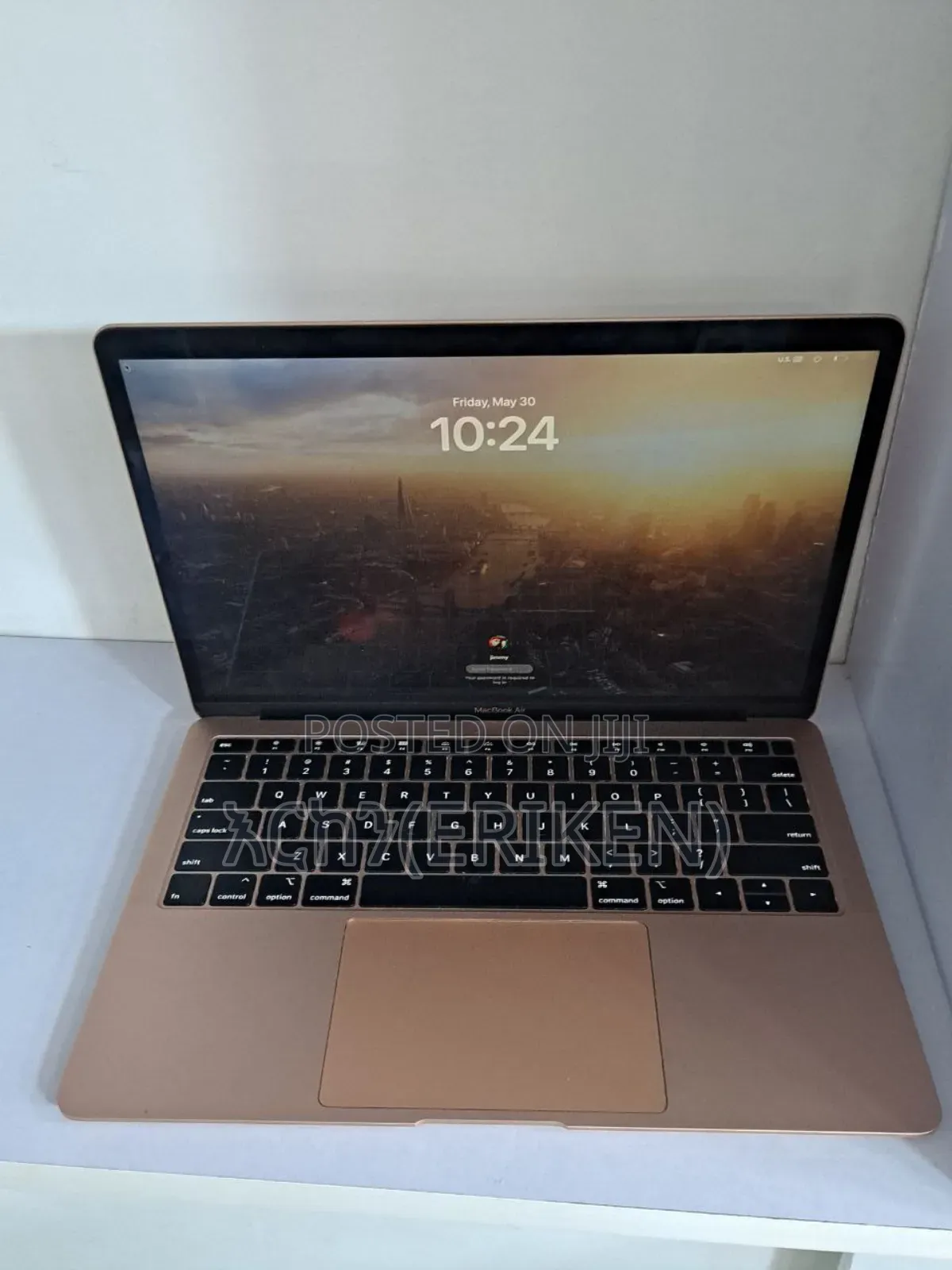 New Laptop Apple MacBook Air 2019 8GB Intel Core I5 SSD 256GB