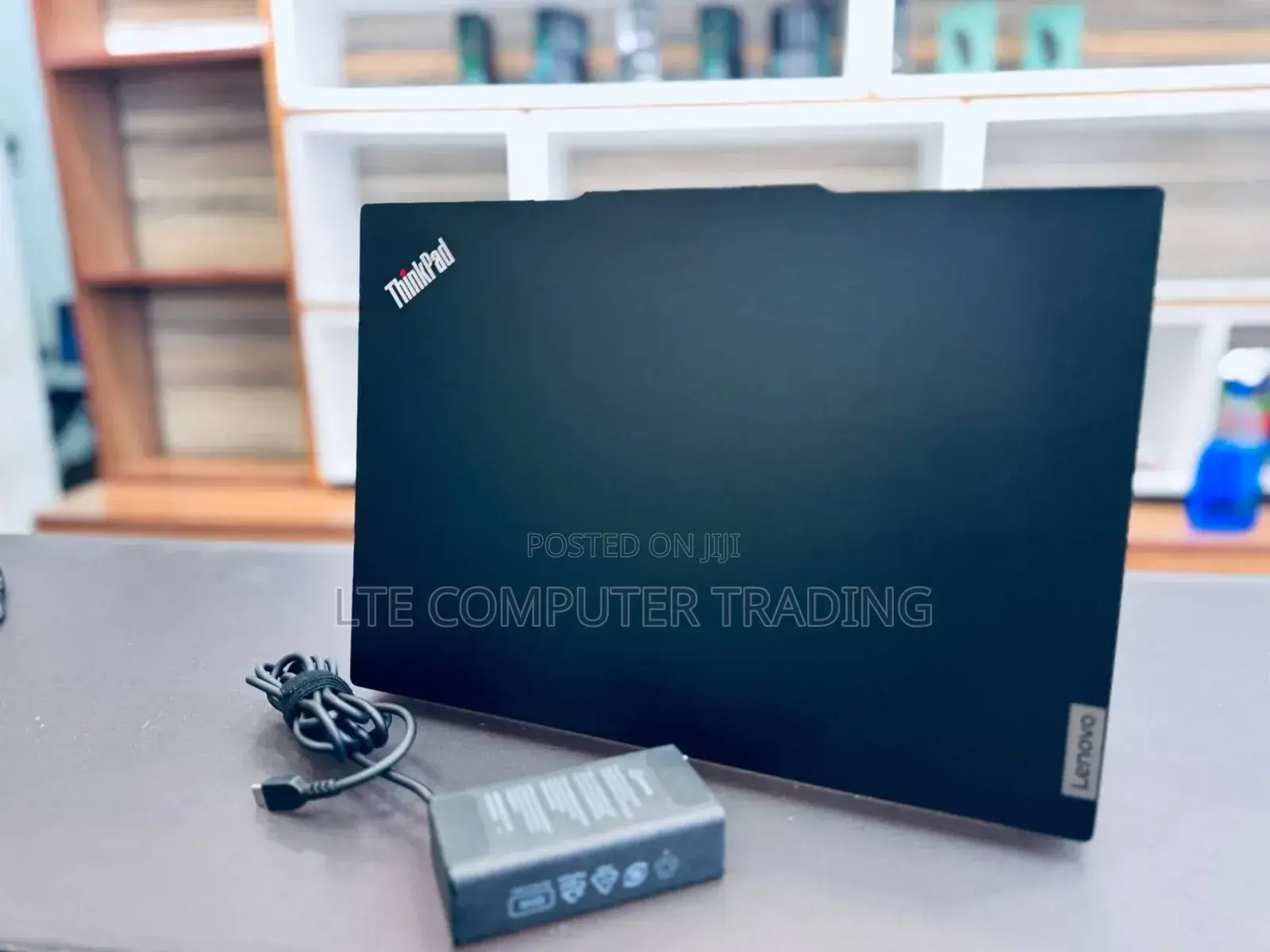 New Laptop Lenovo ThinkPad E14 G5 32GB Intel Core I7 SSD 512GB